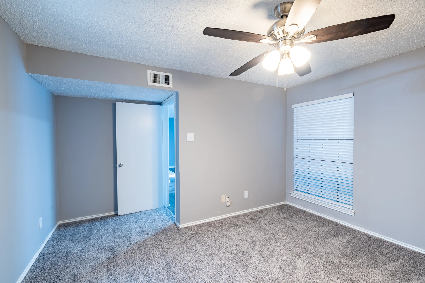 Bedroom hallway entry at La Prada Place Apartment Homes