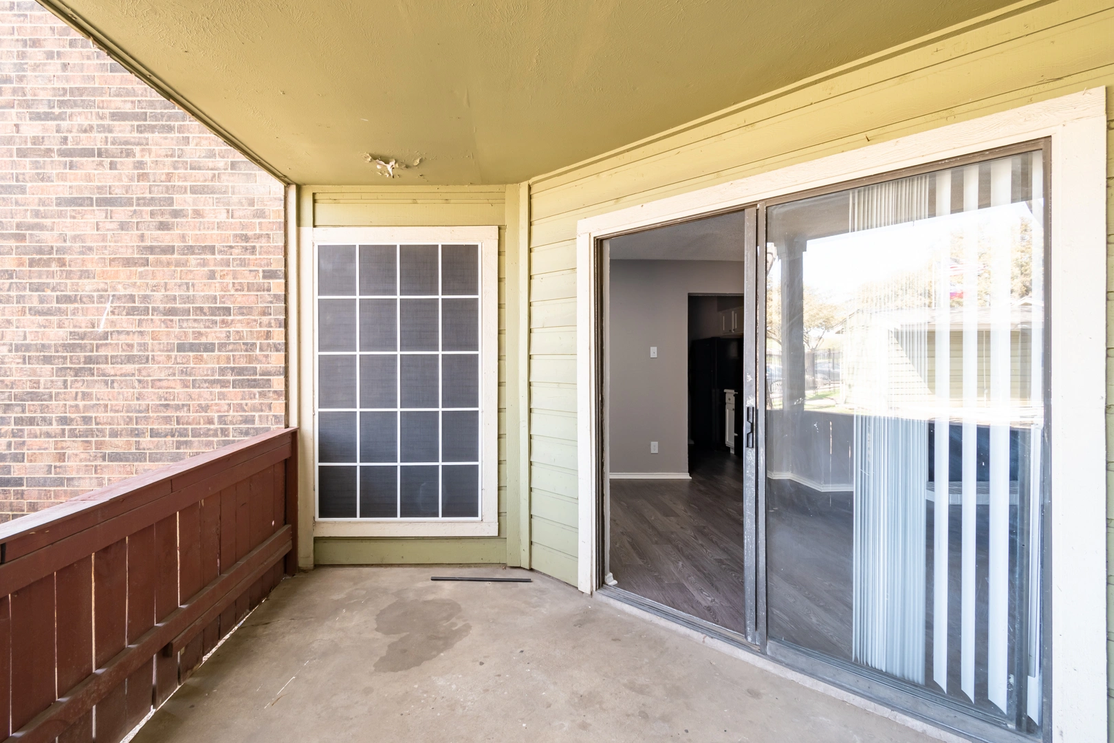 Second-floor private balcony at La Prada Place Apartment Homes