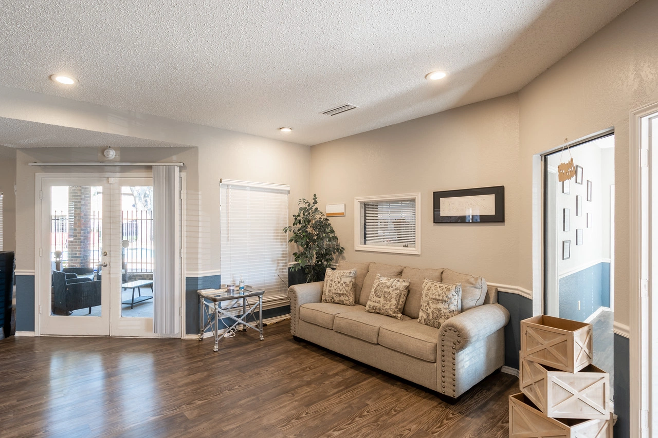 Clubhouse entry and foyer at La Prada Place Apartment Homes